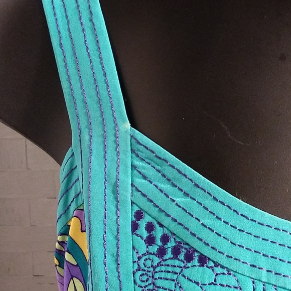 Dress - Picture 8 of 12